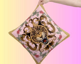 Housse de coussin rose tête de léopard