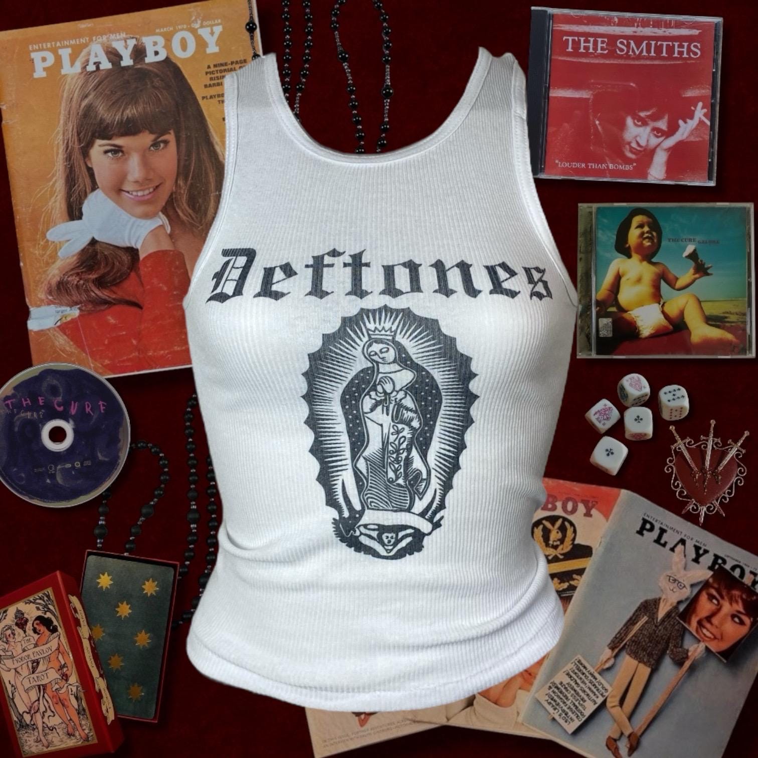 Deftones Graphic Tank Top - Nu Metal Damen geripptes, tailliertes Tank | Vintage inspiriert | Magdala Saint Y2K Alt Style Band T-Shirt