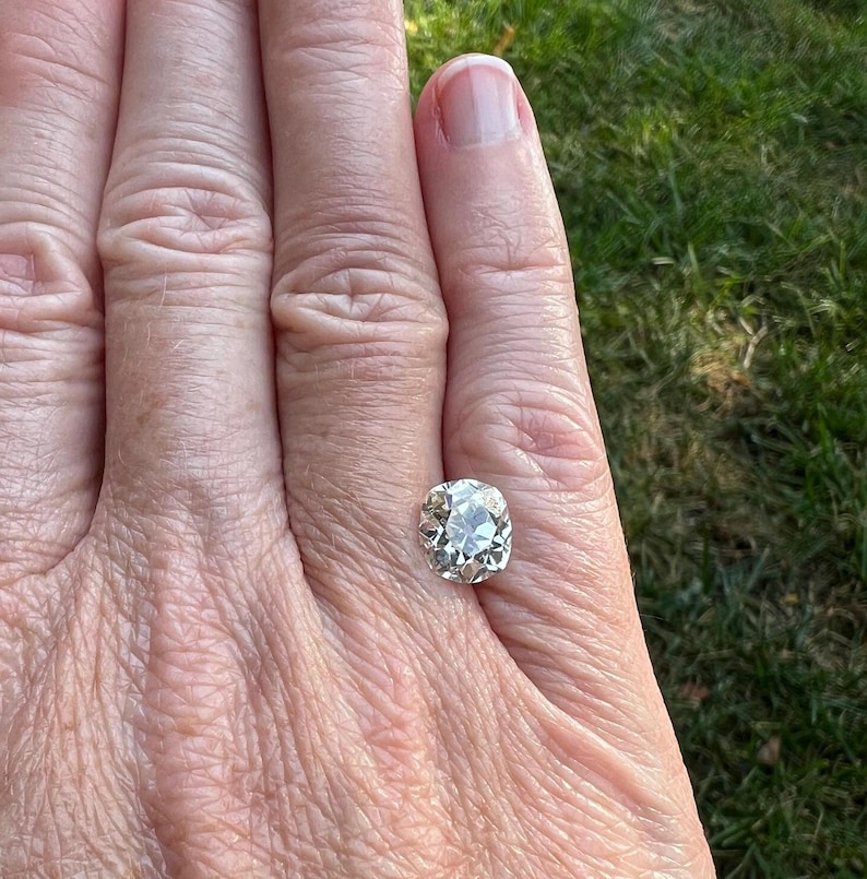 Antique 3 ct cushion/old mine cut natural diamond image 3