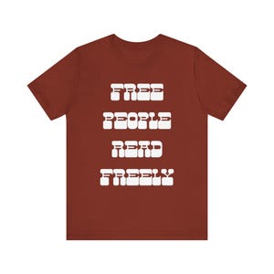 Free People Read Freely Intellectual Freedom Unisex Jersey Short Sleeve Tee Bild 5