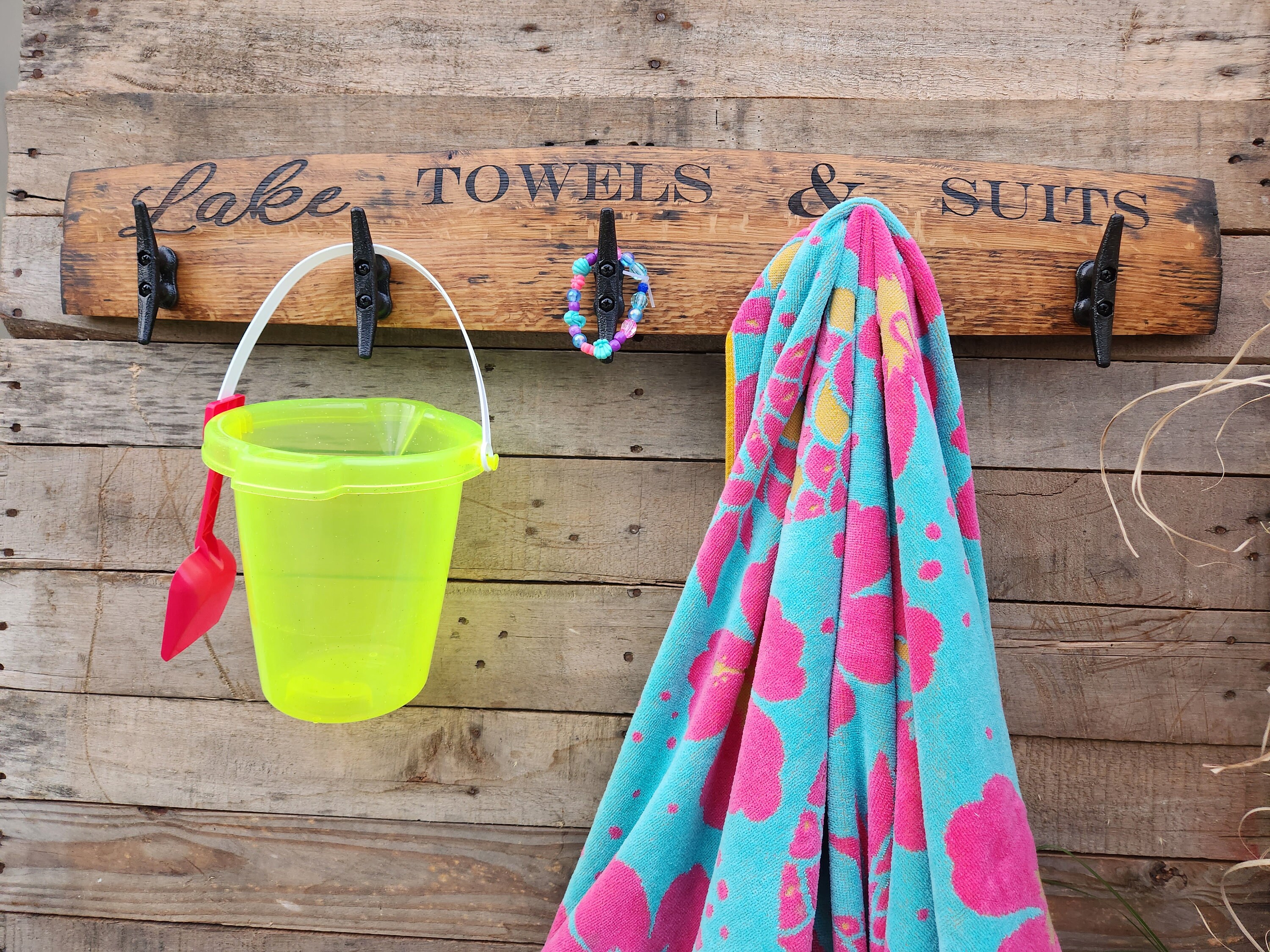 Outdoor Towel Rack for Pool - Etsy Singapore