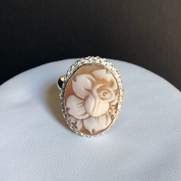 Bague en argent 925 avec camée en cornaline véritable gravée sertie "rose". Bijoux faits à la main en Italie