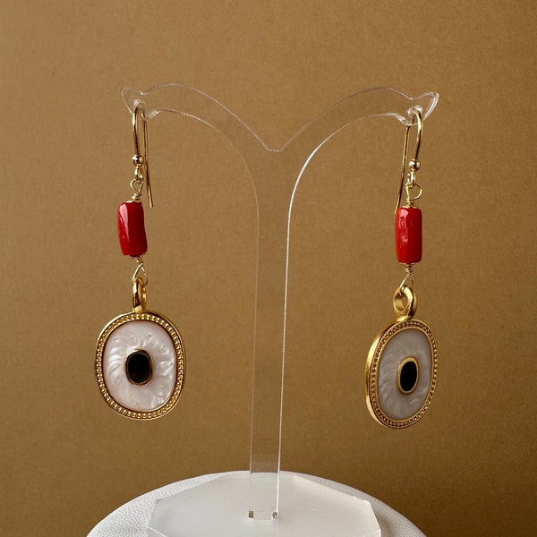 925 silver earrings with a sprig of real red Mediterranean coral and a lacquered zamak pendant. Italian artisan jewelry.