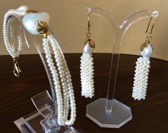 Set bracciale e orecchini di vere perle "scaramazzo" su montatura in vero argento 925 bagnato oro. Prodotti a mano in Italia.