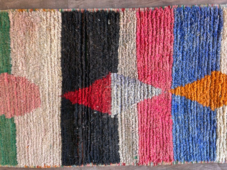 Handgjord bohemisk geometrisk ullmatta – Färgglad marockansk löpare – Livfull abstrakt design – Matta – Boho inredning – Vardagsrumsinredning – Handgjord matta bild 5