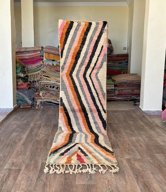 幾何学模様の多色ラグ モロッコ 手織り ランナーラグ 限定レッド