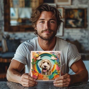Peut inclure: Une impression d'art en papier color&eacute;e repr&eacute;sentant un chien sur fond arc-en-ciel avec le mot "remarquable" en bas.