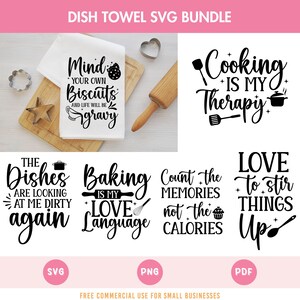 Puede incluir: Un conjunto de 6 diseños SVG en blanco y negro para paños de cocina. Los diseños incluyen citas sobre cocinar, hornear y platos. El texto incluye frases como "Mind your own biscuits", "Cooking is my therapy", "Baking is my love language", "The dishes are looking at me dirty again", "Count the memories not the calories", and "Love to stir things up".
