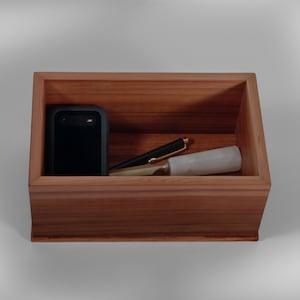 Western Red Cedar Box with African Mahogany Lid