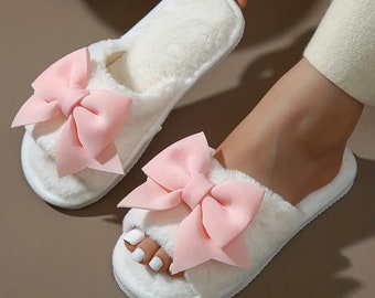 Bridal shower Pink bow slippers