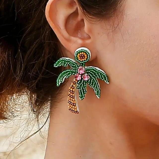P011 Beaded Palms