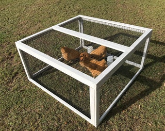 Grazing Chicken Coop - portable - allows your chickens to graze safely