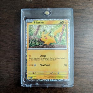 pikachu pokemon card 002/015 Hero's Medal 201/185 Secret Rare Full Art Vivid Voltage Pokemon Card N main image 1