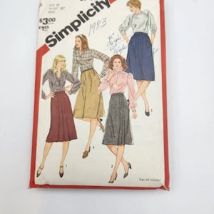Simplicity Skirt Sewing Pattern 5749 | Skirt Sewing Pattern 3 Styles | Vintage 1980s Woman&#39;s Skirt Pattern Cut Pattern Size 10 Waist 25