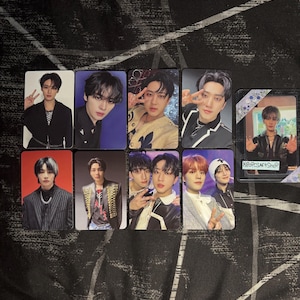 Stray Kids Official  Photocards
