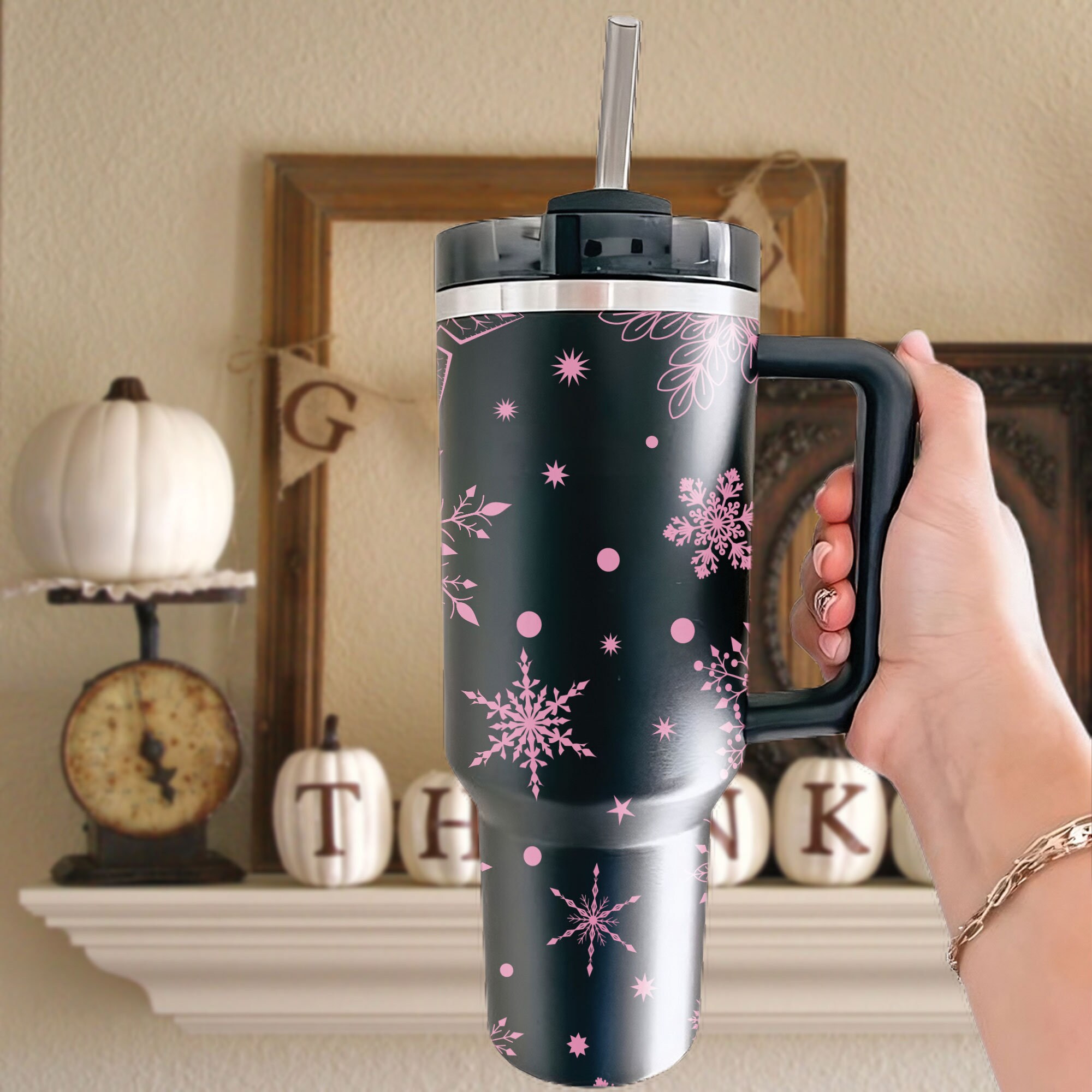 40oz Christmas Tree Quencher Tumbler, Merry Xmas, Snowflake, - Inspire  Uplift