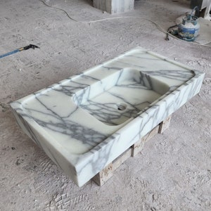 ¡Listo para enviar! Lavabo de mármol de Carrara, lavabo de mármol de pared.