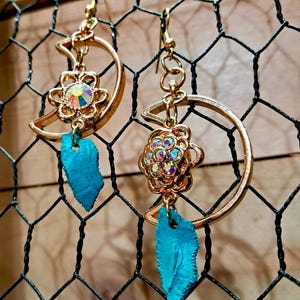 Handmade Turquoise Painted Turtle Bone Earrings