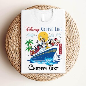 Maglietta Disney Cruise Line 2025, Maglietta con testo personalizzato, Il posto più felice della Terra, Maglietta Topolino e i suoi amici, Maglietta Disney Lovers, Abbinamento famiglia