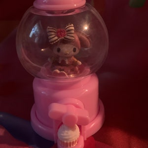 Sanrio x Miniso - Glittery Character Water Bottle With Cap