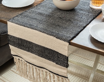 Handwoven Cotton Linen Table Runner: Boho Chic Dining Decor