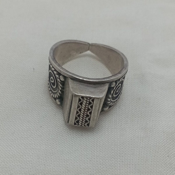 Berber filigree ring of Tiznit handmade by Berber artisans, ethnic ring, boho ring, Amazigh, handmade