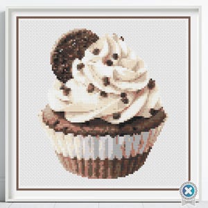 Oreo Cupcake Kreuzstichmuster Spaß Essen Zitrus Süß Leckereien Dessert Bäckerei Stickerei Küche Dekor Kunst Foodie Geschenk Design