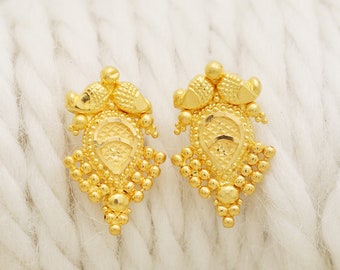 22Kイエローゴールドスタッドピアス、ハンドメイドイエローゴールド