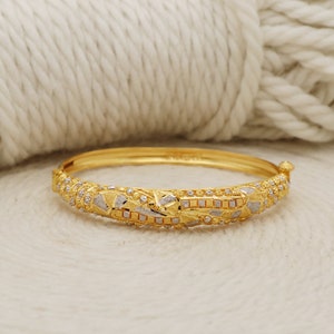 Wedding 22k Gold Bangle Bracelet, Fine Gold Handmade Women Jewelry, Indian Jewellery, Gift, Real Gold, handcrafted Gold Cuff Bangle, os1350