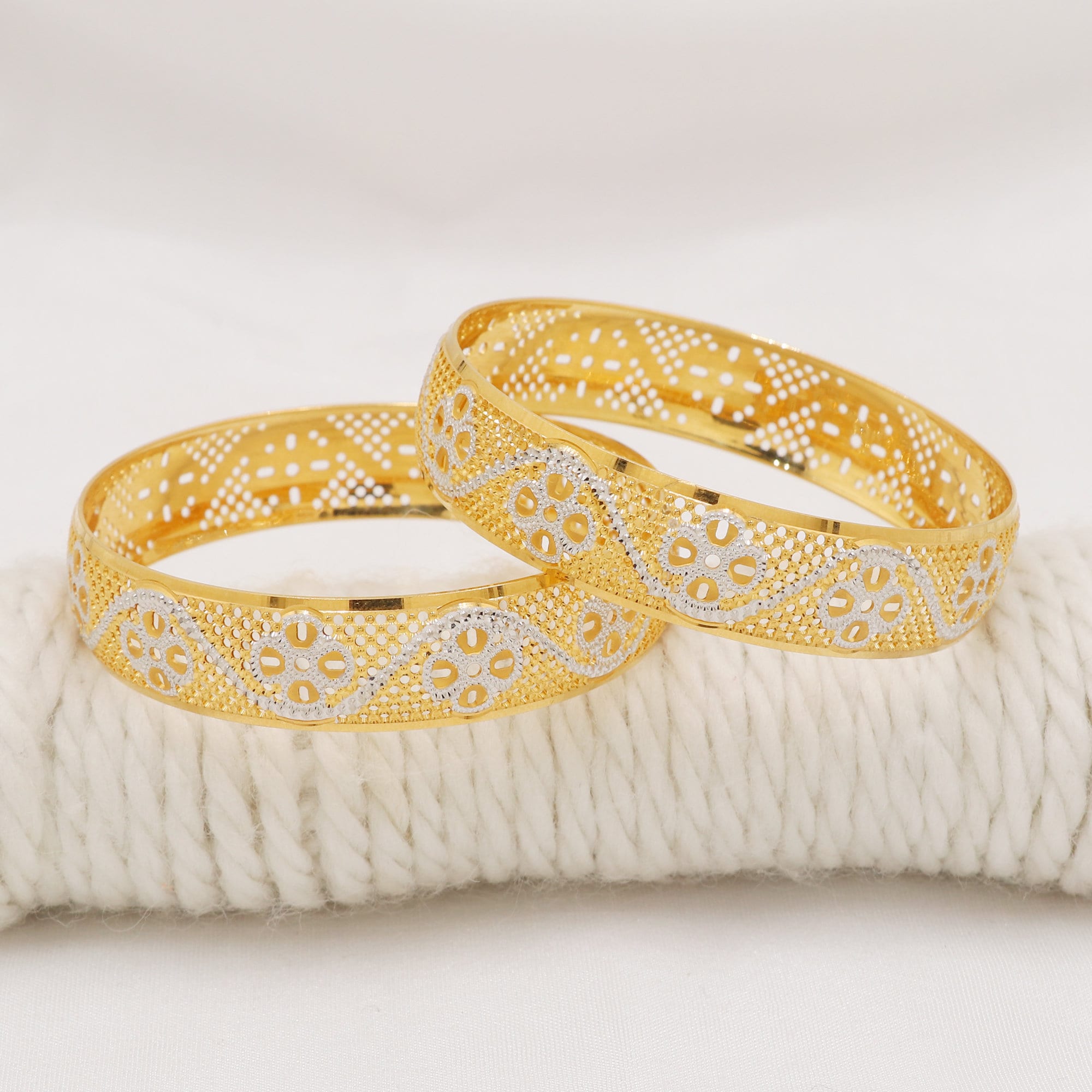 22k Yellow Gold Bangle Bracelet, Indian Handcrafted Women Jewelry
