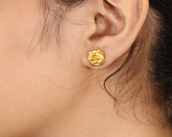 22金イエローゴールドのぶら下がりピアス、インド製ハンドメイド