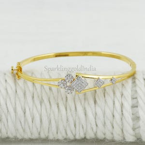 22k Gold Bangle Bracelet, Fine 22k916 Gold Handmade Wedding Jewelry, Indian Jewelry, stylish handcrafted Gold Cuff Bangle, OS3565