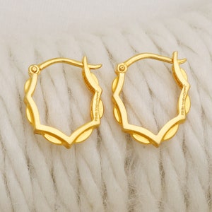 18k yellow gold hoop earrings handmade jewelry for gift, Indian gold 18kt jewels, OS2246