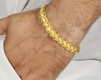 stylish Men's Gold Bracelet 22k yellow gold, Men's gold jewelry  OOS2161