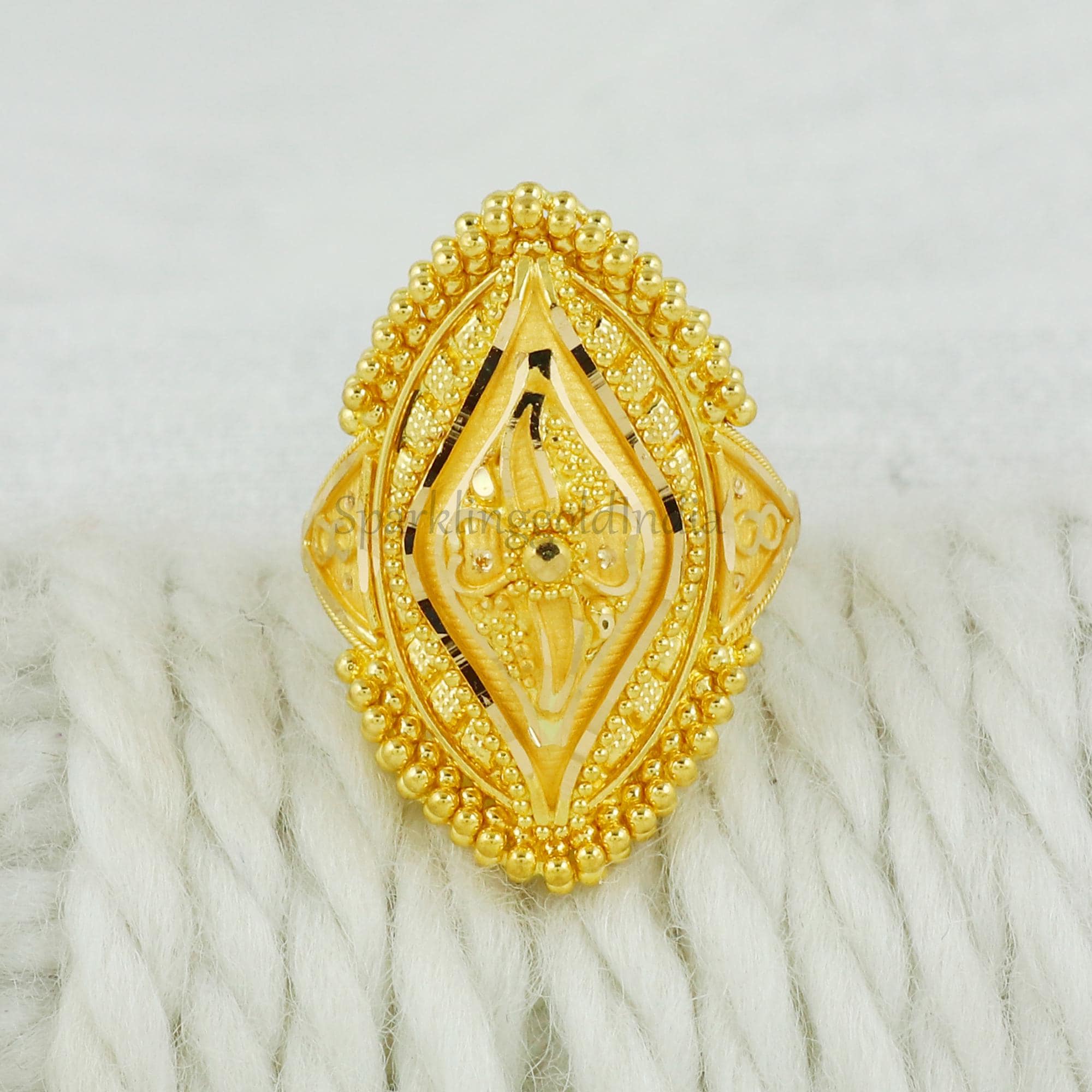 Fine Designed Ring, 22k Fine Gold Ring, 22k916 Well Crafted Gold