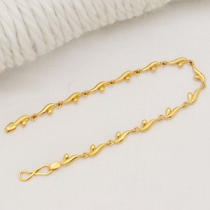 22k yellow gold chain bracelet handmade jewelry for women Pretty gift for women, Indian gold 22kt jewelry