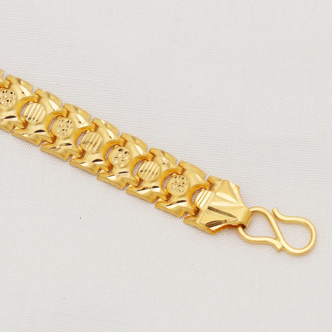 22k Yellow Gold Chain Bracelet Handmade Jewelry for Men Pretty - Etsy