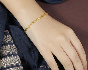 pretty designer 22k fine gold bracelet, handcrafted fine gold jewelry, OOS2170