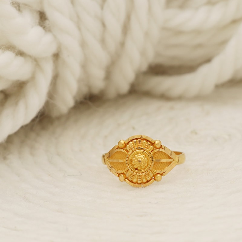 22k Gold Ring - Etsy