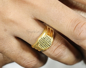 22k Fine gold Men's Finger Ring, Handcrafted Men's Finger Wear gold jewelry, OOS1839