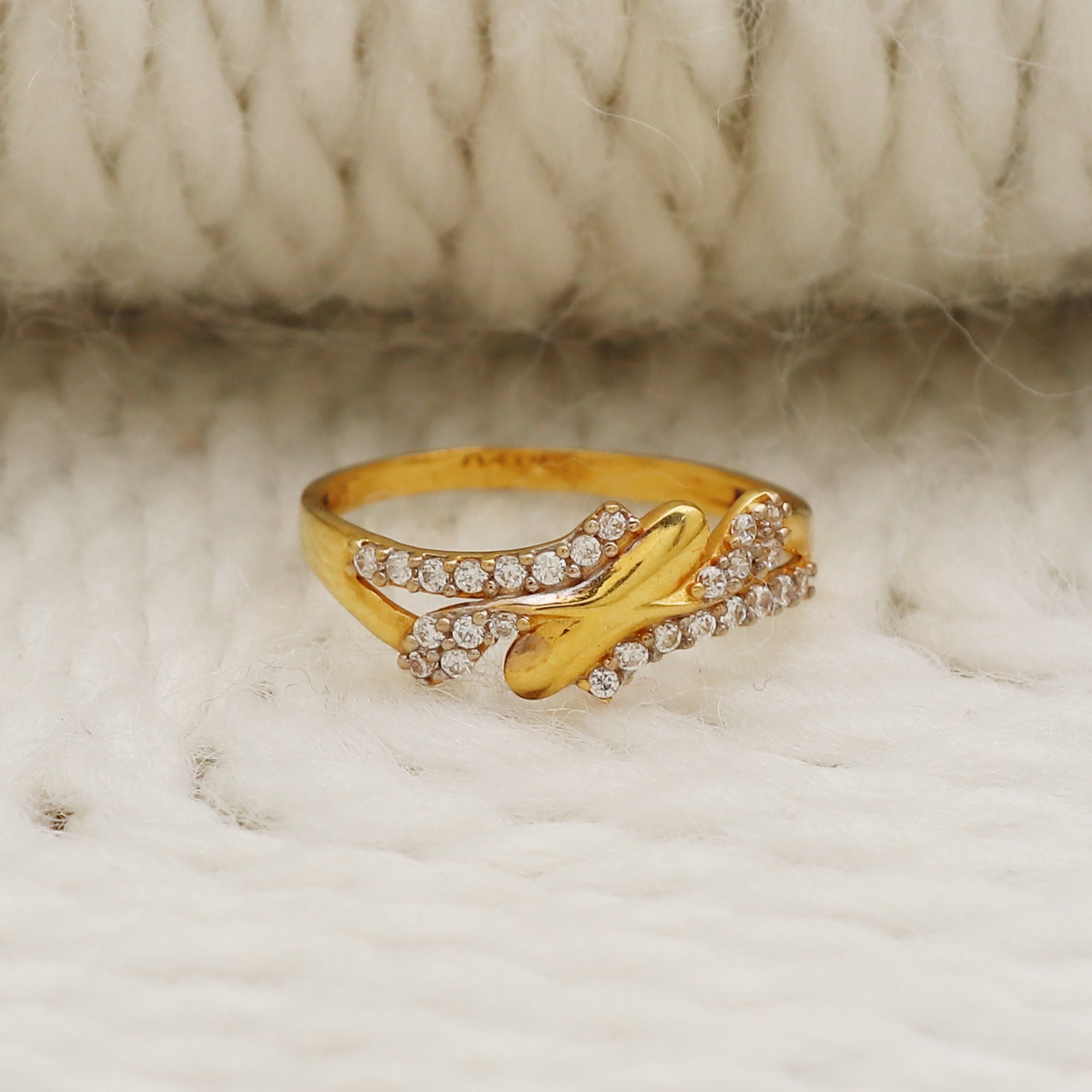 Pointless Journey PJ RING GOLDサイズ22 Genuine 22k Gold Modern Bypass Ring, CZ Accent High Purity Gold