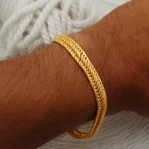 22k yellow gold chain bracelet handmade jewelry for gift, Indian gold 22kt jewelry