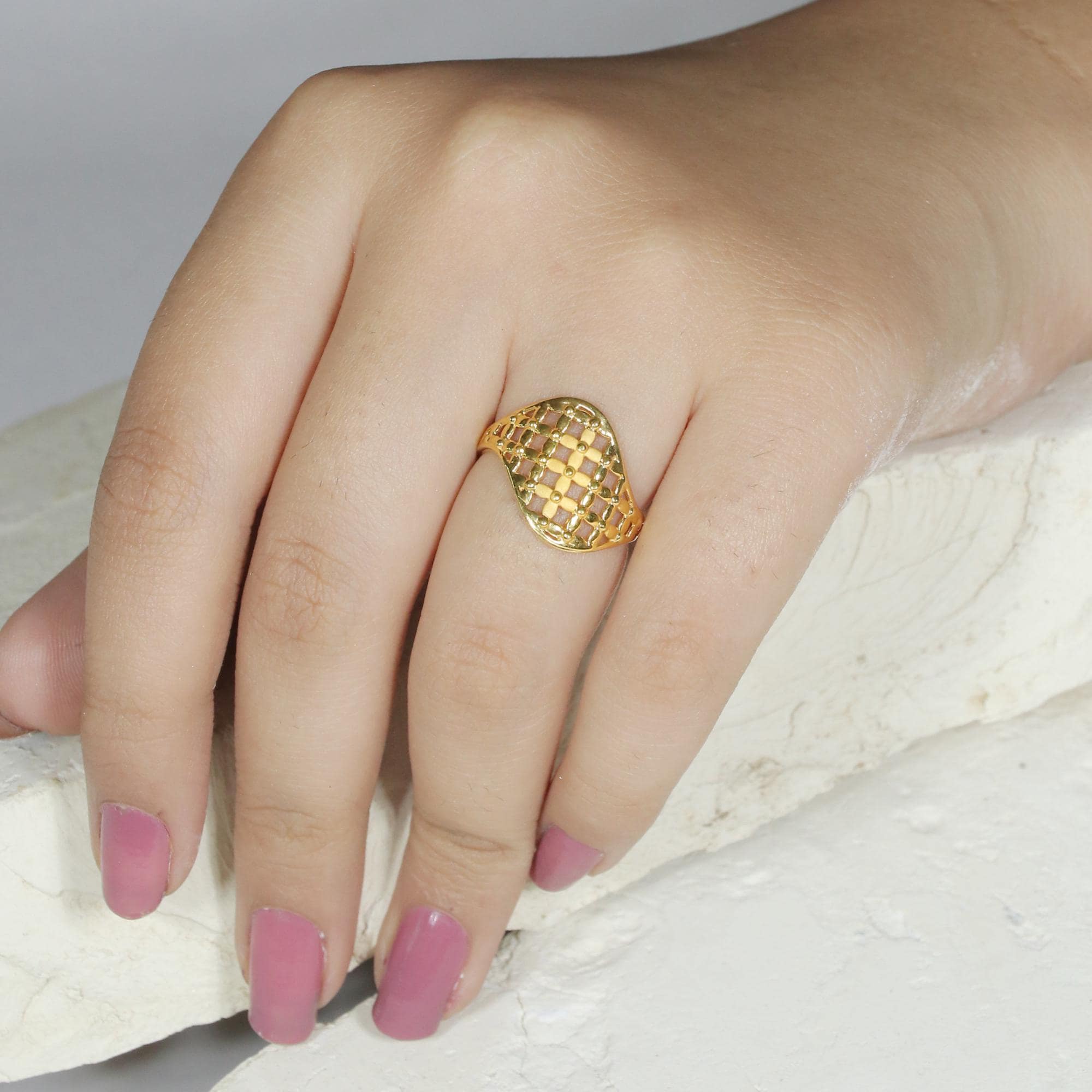 Solid 22k Yellow Gold Ring, Multi Flower Design, Handmade Indian