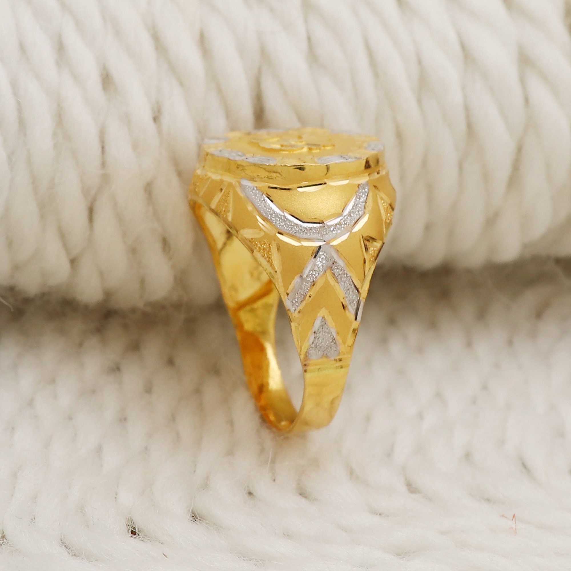 Double Tone 22k Fine Gold Ring Featuring a Om Symbol Handcrafted