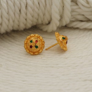 22 k Gold Ohrringe, Solid Gold handgemachte Frauen Schmuck, Indian, Geschenk, echtes Gold, handgefertigte Hochzeit Party Wear Gold Ohrstecker, os1328