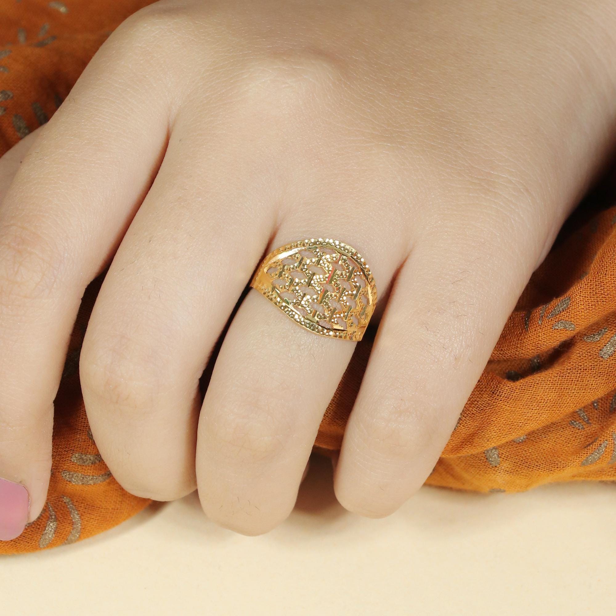 22k Yellow Gold Handmade Ring, Indian Jewelry, Size 7.75, OOS3285