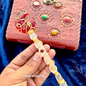 Varita lunar de selenita y obsidiana roja: sanación con cristales artesanal