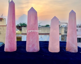 Rosenquarz Kristall Turm: Heilende Liebe & Energie - Herz Chakra Stein