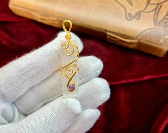 Pingente de lápis de selenita com fio enrolado: colar de cristal feito à mão