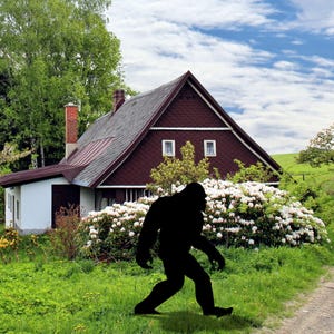 Garden Sasquatch Sign with Stakes, Bigfoot Outdoor Sign, Bigfoot Yard Art, Metal Sasquatch, Yeti Sign, Yard Decor, Large Garden Decor, Sign image 10